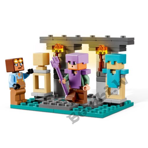 LEGO MInecraft The Armoury 21252 - Image 3