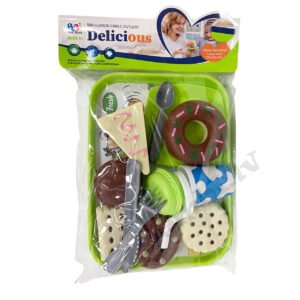 Rotaļu ēdiens, saldumi ar paplāti